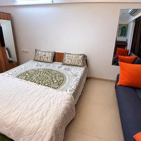 Welcome Homes 2 Bhk Andheri West Kokilaben Hospital Apartment