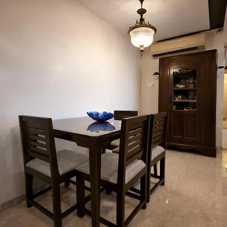Pet Friendly Spacious 3 Bhk Penthouse *