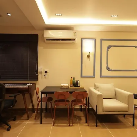 Spacious Affordable 1 Bhk Hill Road Bandra West * Mumbai