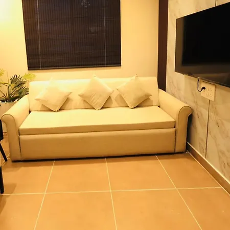 Apartment Spacious Affordable 1 Bhk Hill Road Bandra West