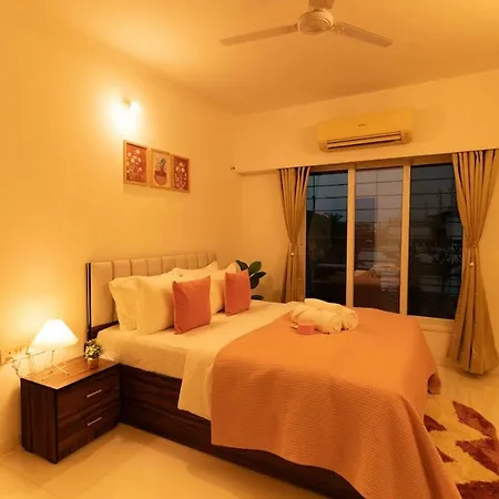 Apartment Modern, Chic 2bhk Near Bkc And Airport Mumbai