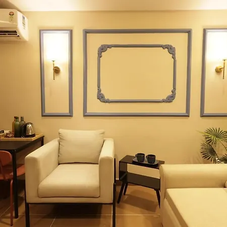 Apartment Spacious Affordable 1 Bhk Hill Road Bandra West *