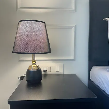 Apartment To In Bkc- Airport Nearby Mumbai