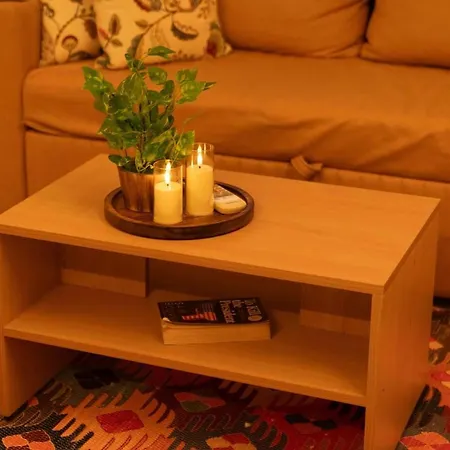 Modern, Chic 2bhk Near Bkc And Airport Apartment Mumbai