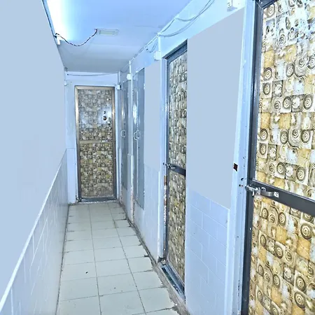 Gariib Nawaz Hotel 3*