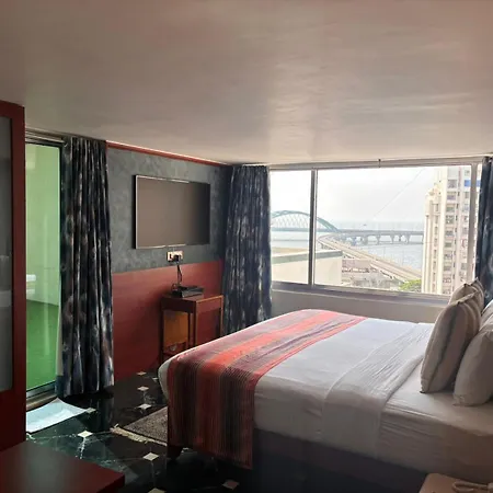Hotel Hiltop 3*
