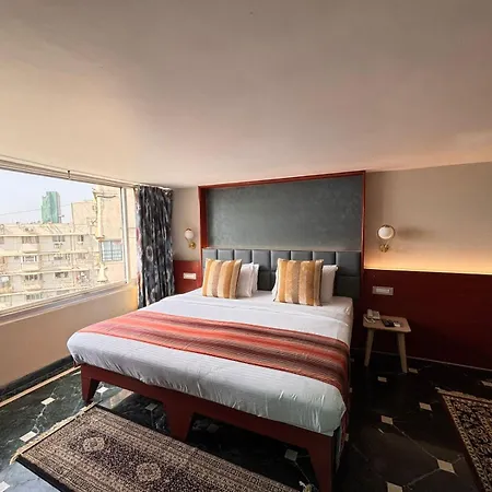 Hotel Hiltop Mumbai