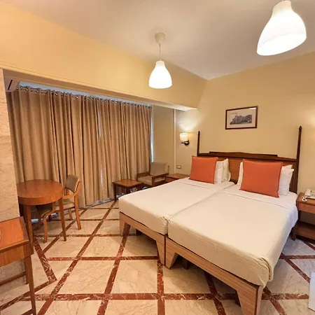 Hotel Hiltop 3*