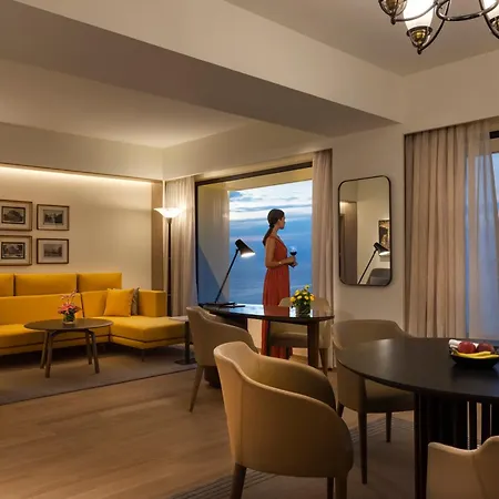 Trident Nariman Point Hotel Mumbai