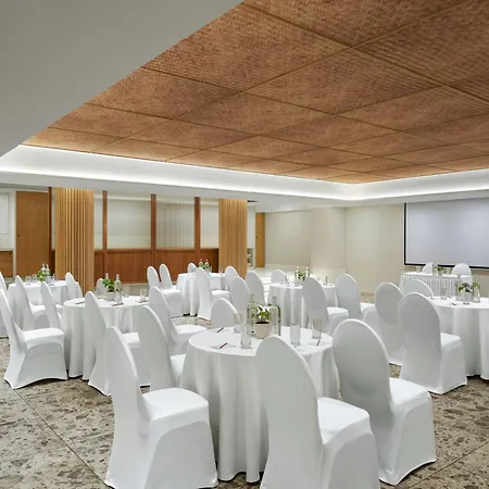 Hotel The Fern Residency Mumbai, The Acres Chembur, Series By Marriott 4*