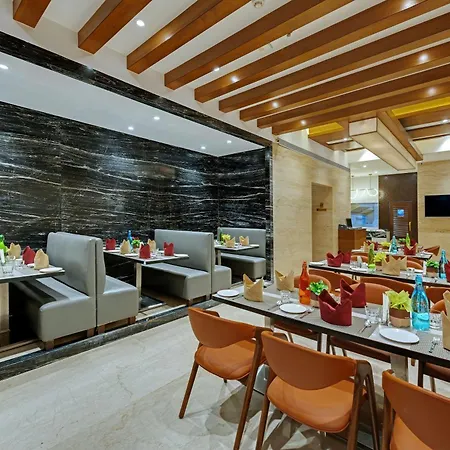 Comfort Metropolis 4*