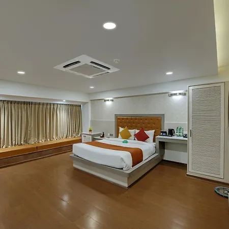 Comfort Metropolis 4*