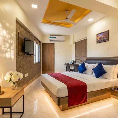 Hotel Ashyana - Near To Grant Road Station