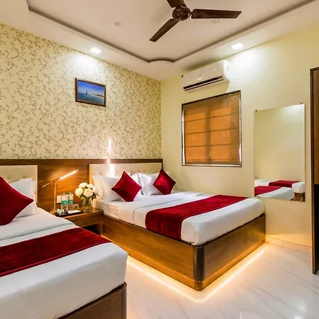 Ashyana - Near To Grant Road Station