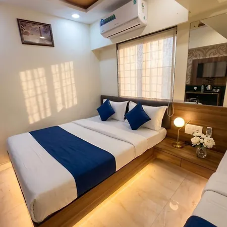 Ashyana - Near To Grant Road Station