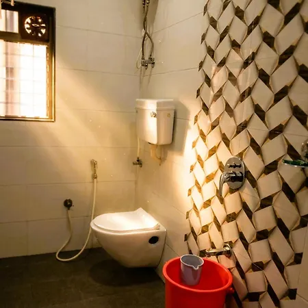 Ashyana - Near To Grant Road Station Hotel 3*