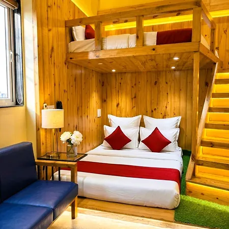 Ashyana - Near To Grant Road Station Hotel 3*