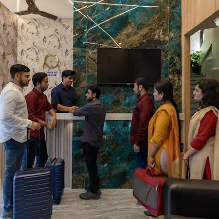 Hotel Ashyana - Near To Grant Road Station Mumbai