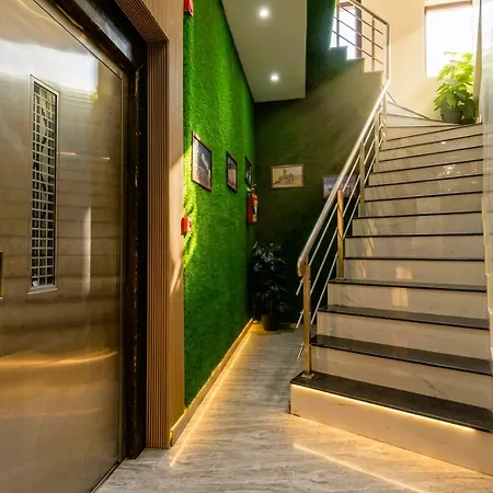 Hotel Ashyana - Near To Grant Road Station Mumbai