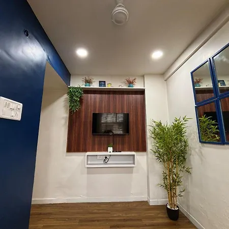 Apartment Sea-front 1-bhk At Carterroad Mumbai
