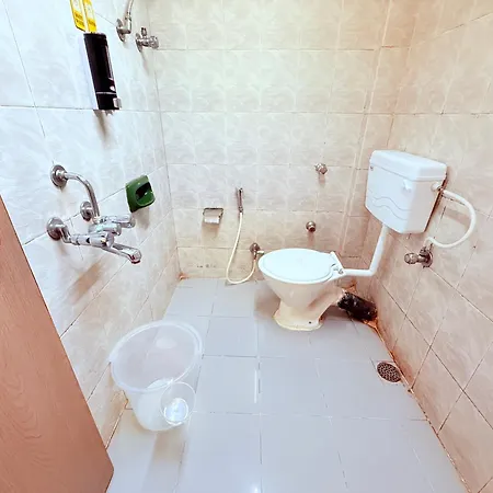 Hotel Highway Andheri East