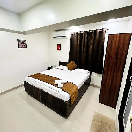 Pinaki Comfort Apartment *