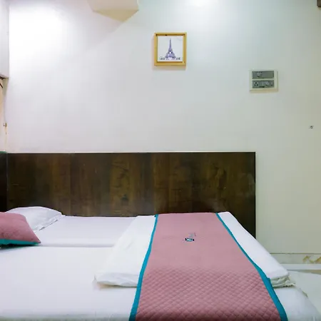 Pinaki Comfort * Mumbai
