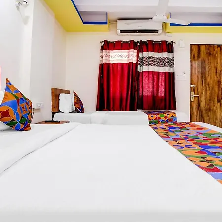 Fabhotel Dream Palace 3* Mumbai