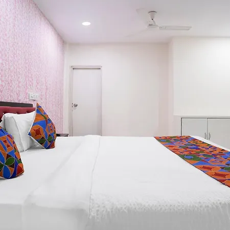 Hotel Fabhotel Dream Palace Mumbai