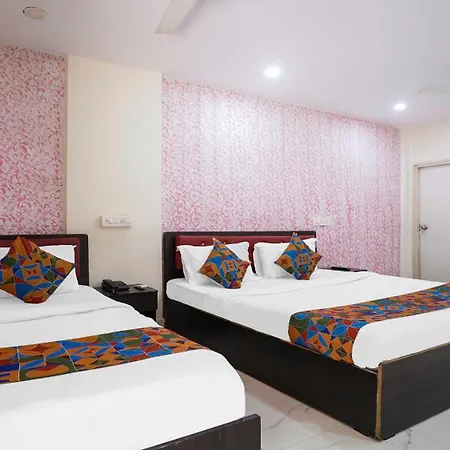 Fabhotel Dream Palace Hotel 3*