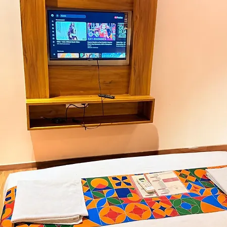 Cozy T2 Airport Hotel