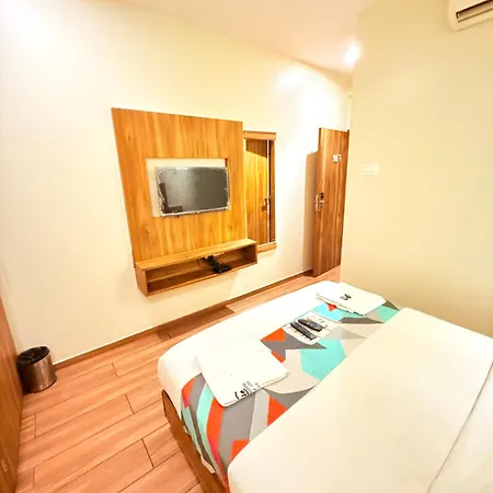 Hotel Cozy T2 Airport