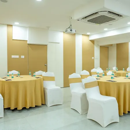 Hotel Z Bliss Suites, Bkc