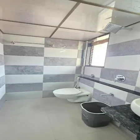 Fabhotel Rs Regency