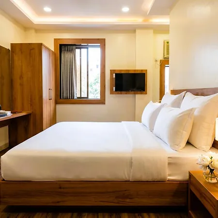 Hotel National - Grant Road
