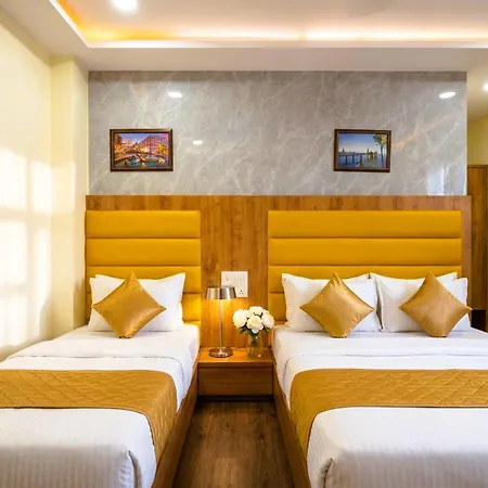 Hotel National - Grant Road