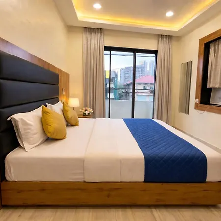 National - Grant Road Hotel