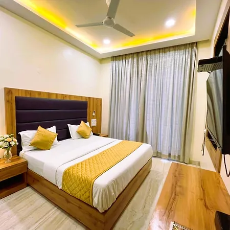 National - Grant Road 3* Mumbai