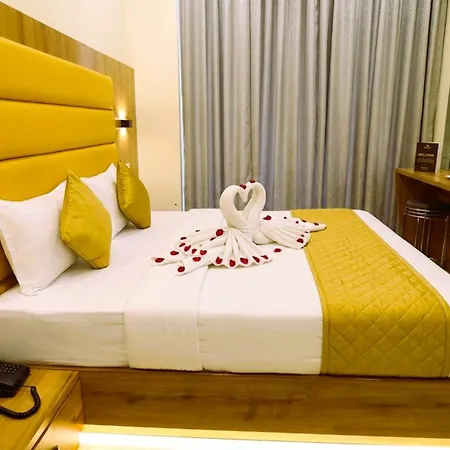 National - Grant Road Hotel Mumbai
