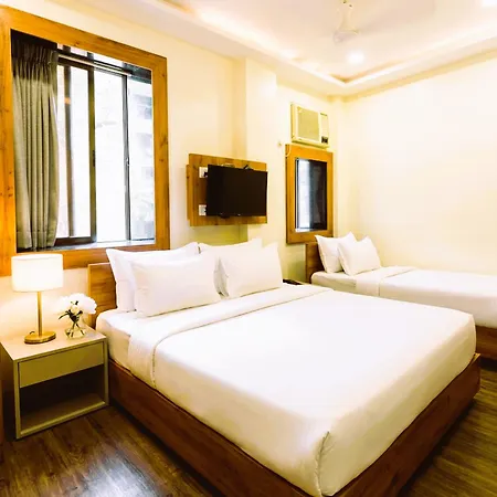 National - Grant Road 3* Mumbai