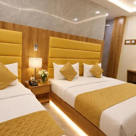 National - Grant Road Hotel 3*