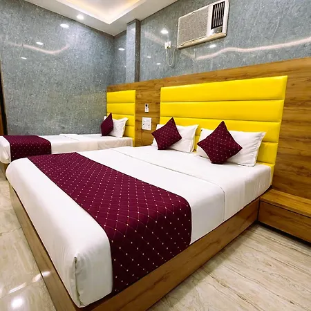 National - Grant Road 3* Mumbai