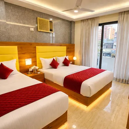 National - Grant Road Hotel 3*