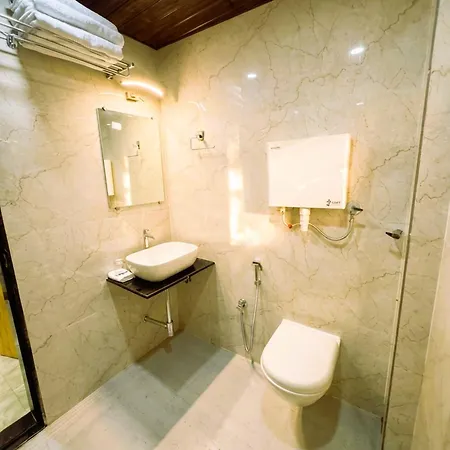 National - Grant Road Hotel Mumbai