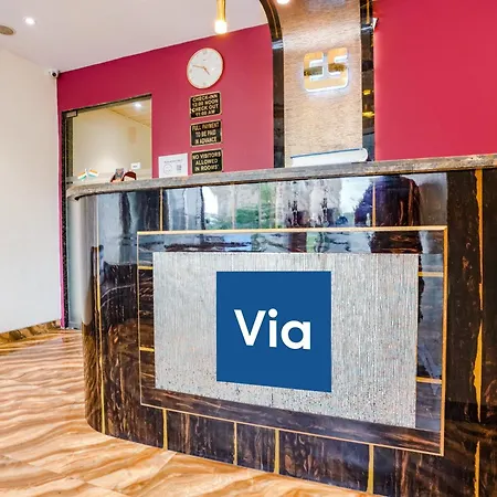 Hotel Fabexpress Embassy - Nr Bkc 3*