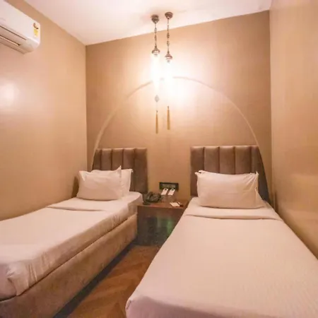 White Pearl - Colaba Hotel Mumbai