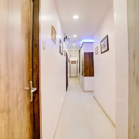 O Tawakkal Hotel 3*