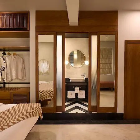 The Kin 5* Mumbai