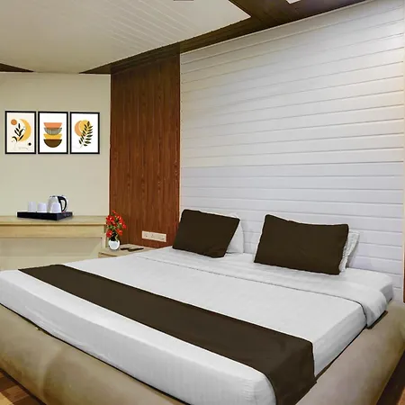 Collection O Lodha Experia Mall Dombiwali Formerly Rr Hotel 3*