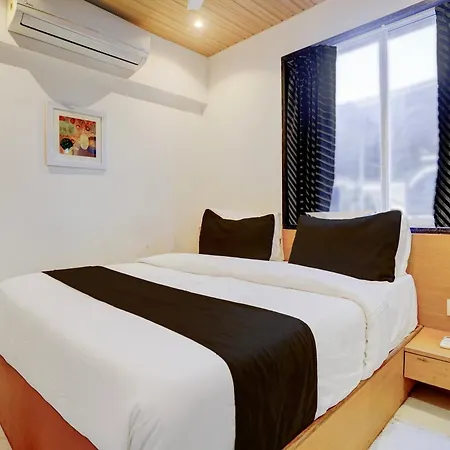 Hotel Townhouse Apmc Market Formerly Stayzi 3*
